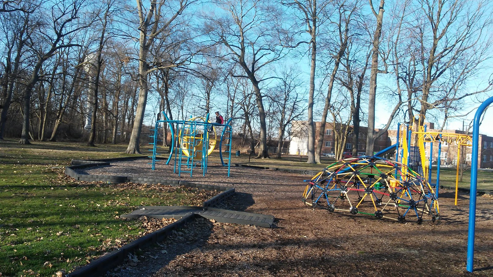 Deindorfer Woods Park in Saginaw