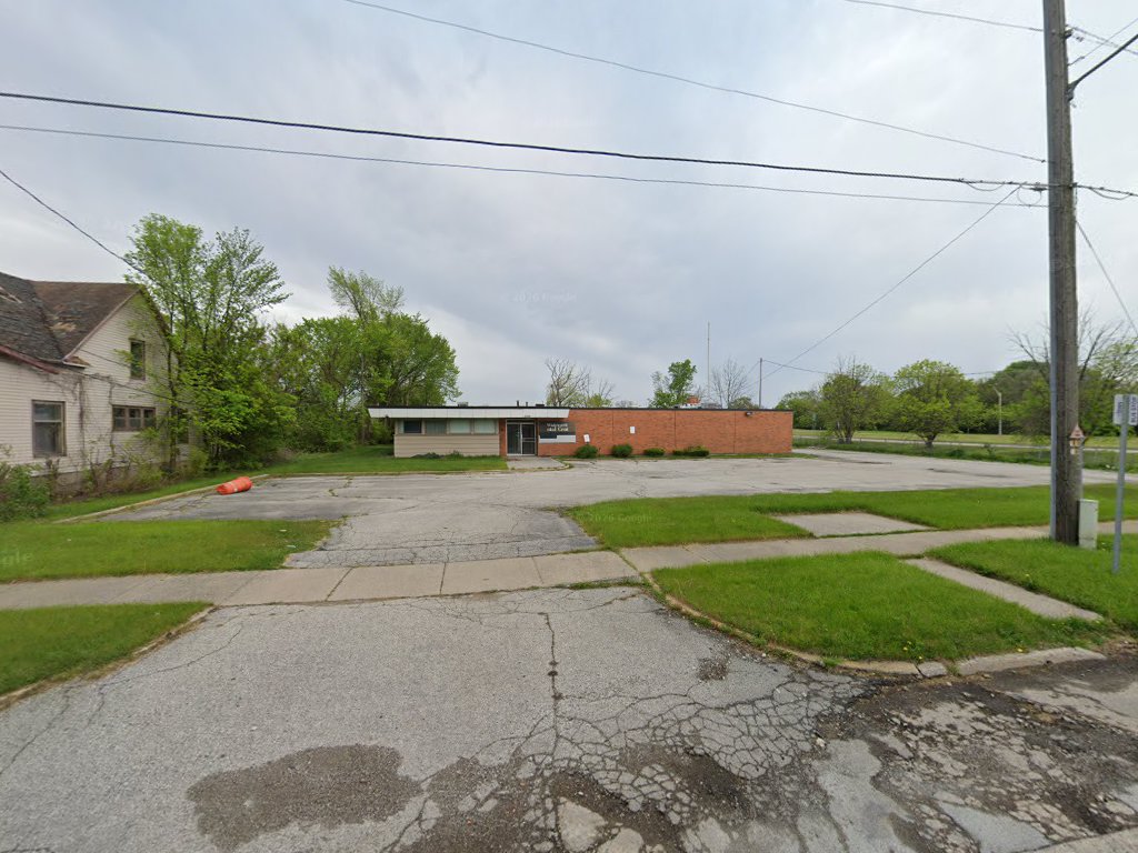 Dr. Joel S. Hayden, DDS in Saginaw