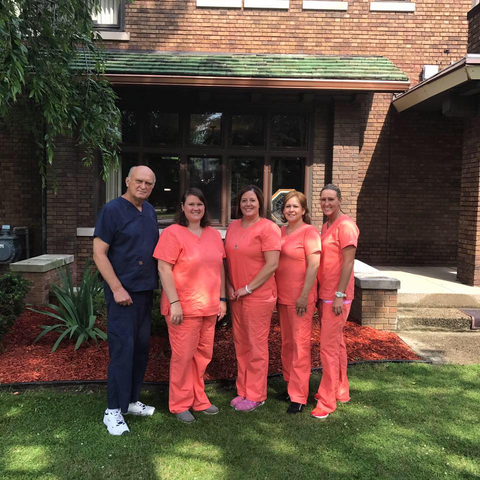 Dr. Robert W. Cady, DDS in Saginaw