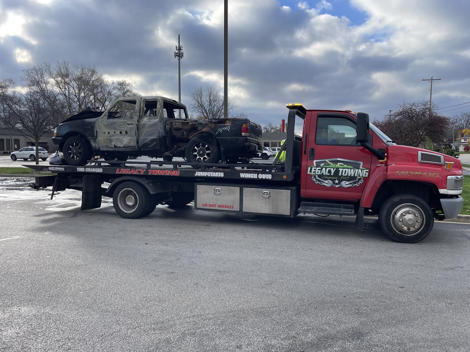 Legacy Towing LLC in Saginaw