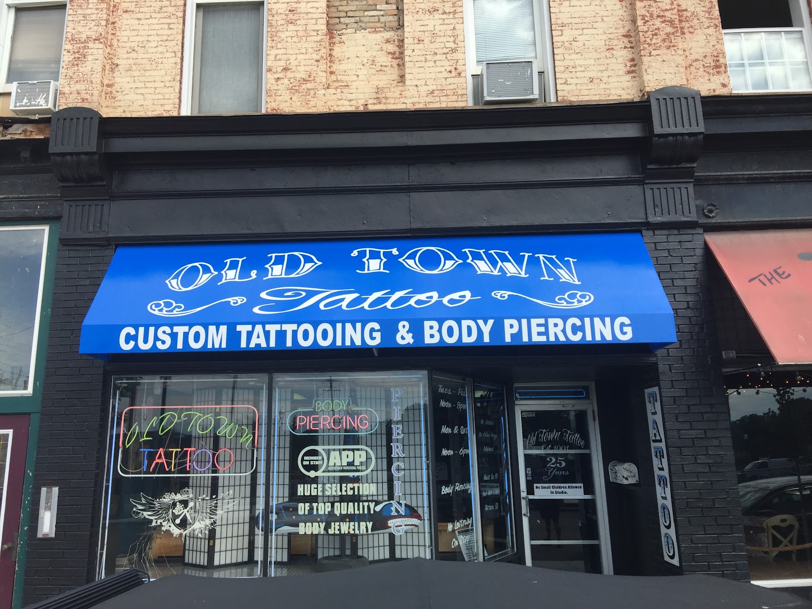 Old Town Tattoo — photo