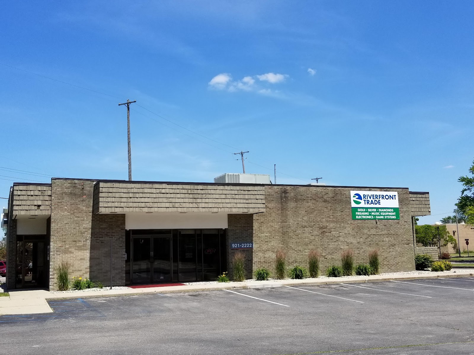 Riverfront Trade — photo