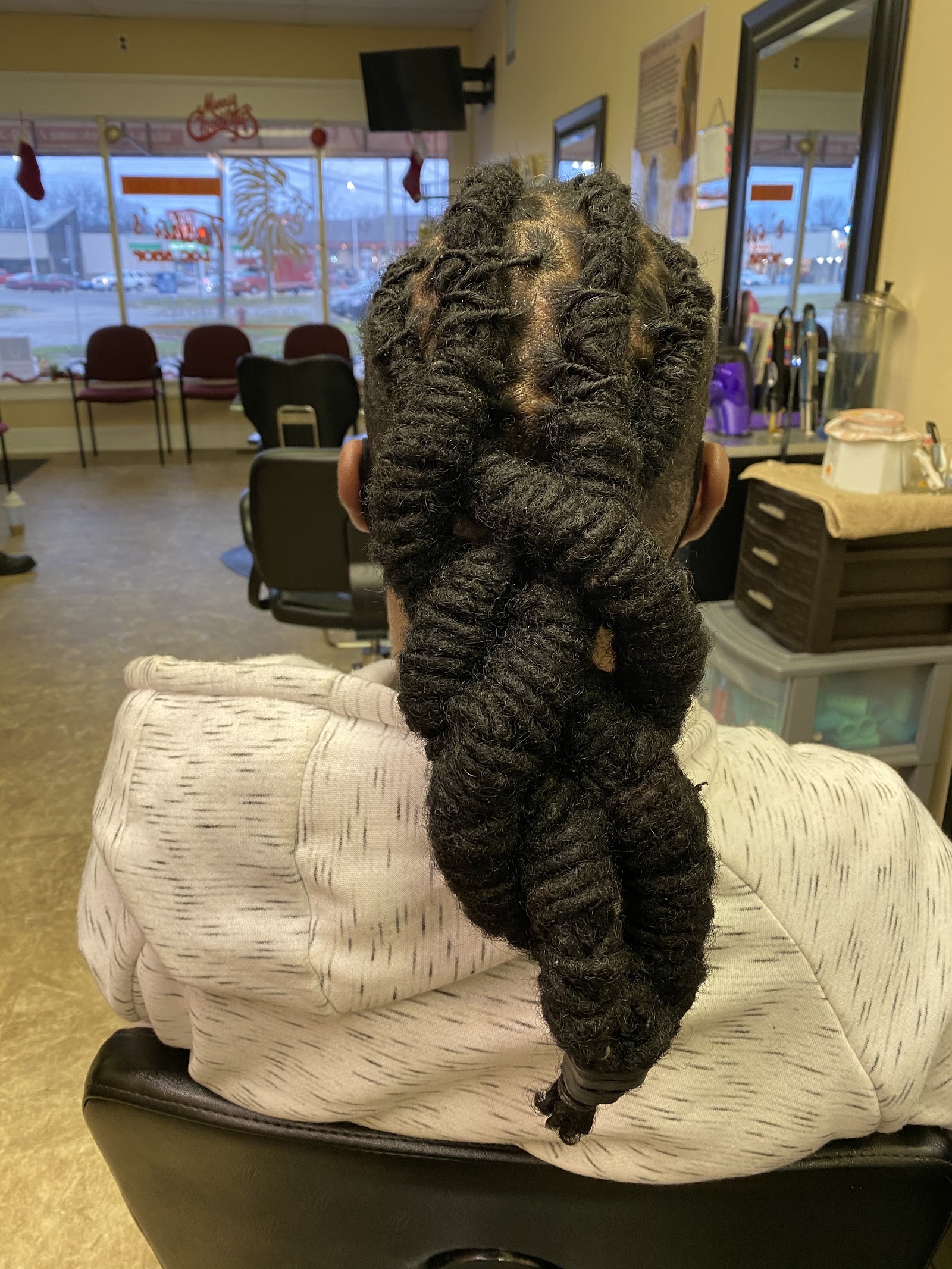 Tasha's Loc Shop — photo