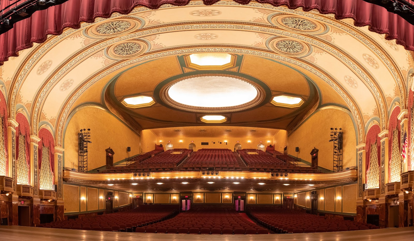 Temple Theatre in Saginaw